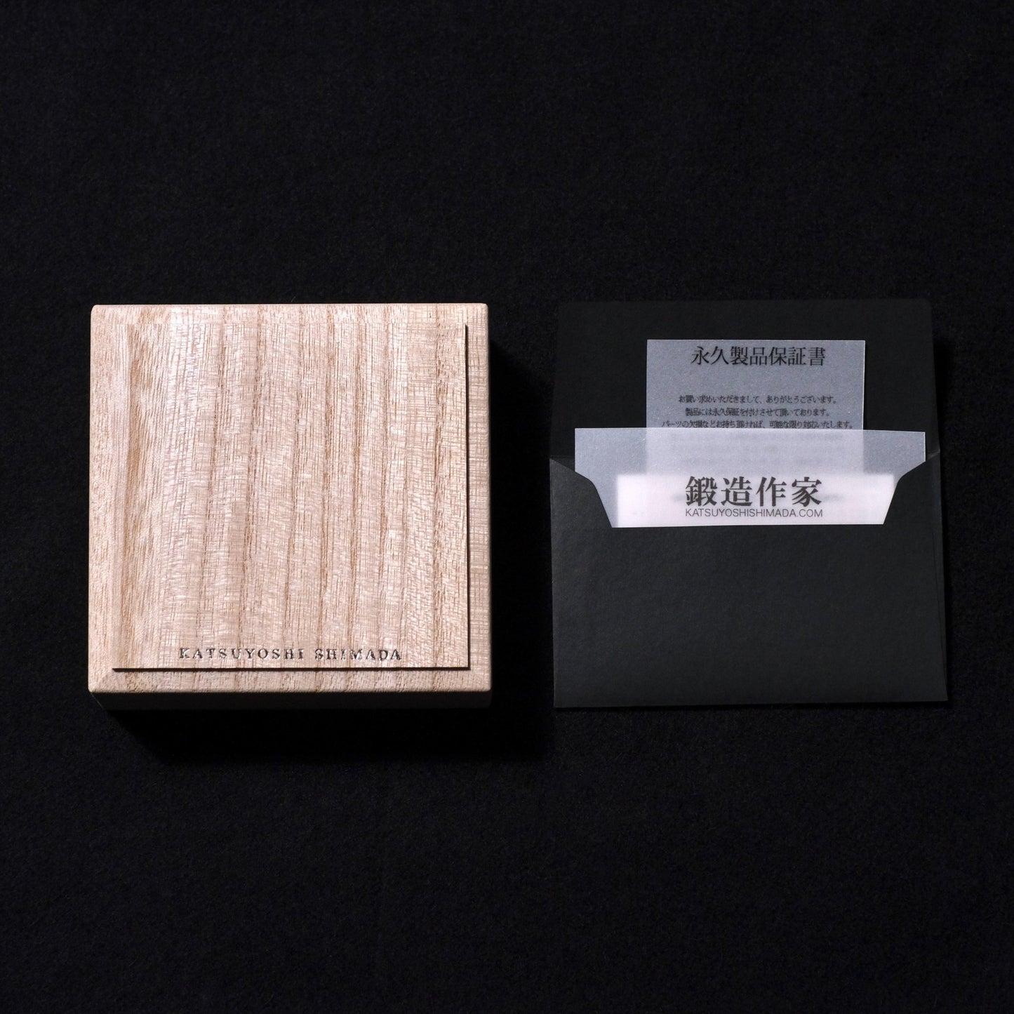 K18ゴールド素材のバングルのラッピング